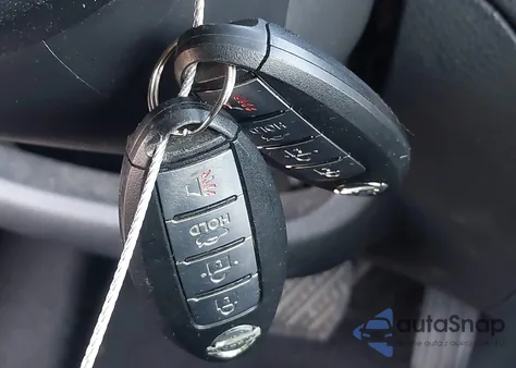 2017 Nissan Sentra Sl z USA, uszkodzony, nr VIN 3N1AB7AP4HY242202